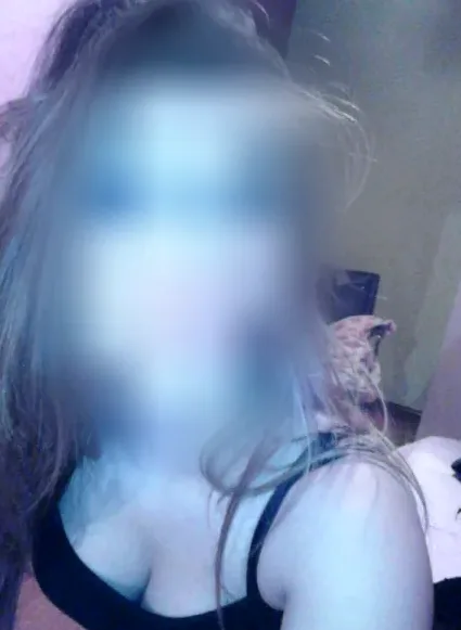 Aleksandra, 25