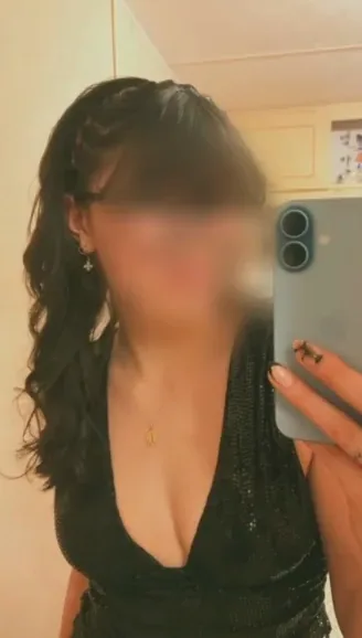 Astrid, 19