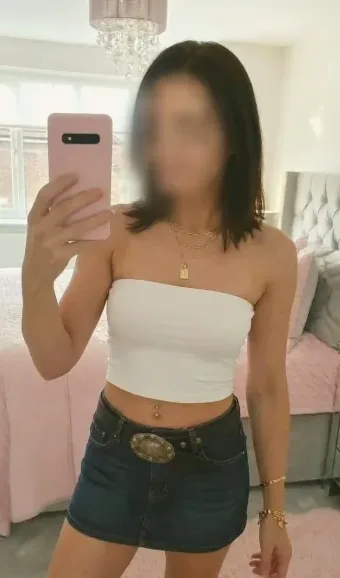 Birgit, 24