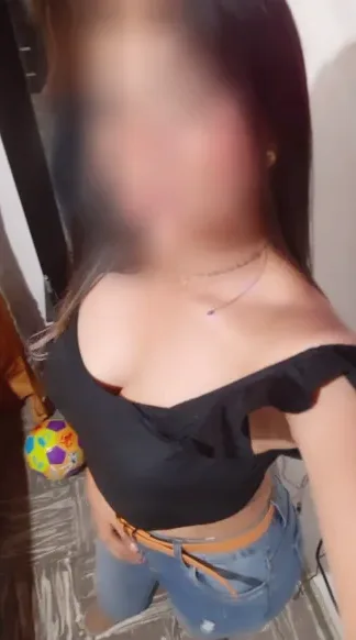 Clara, 39