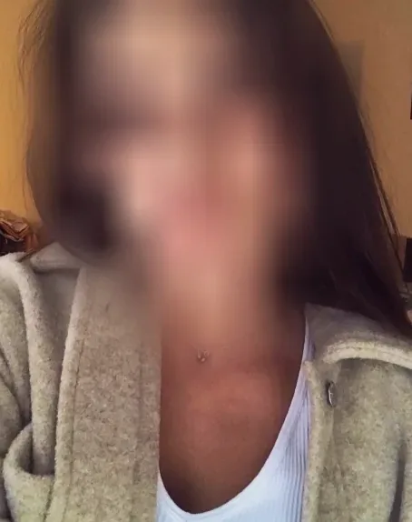 Daniela, 28