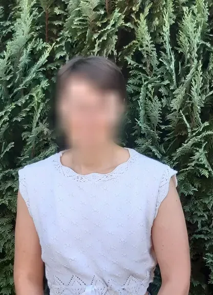 Denise, 27
