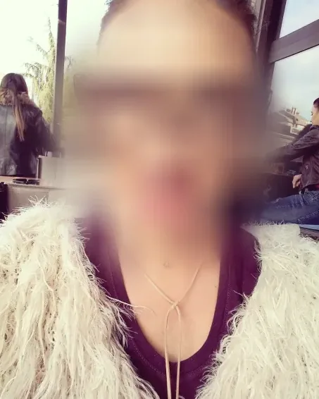 Fabienne, 35