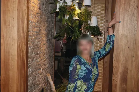 Ingrid, 28