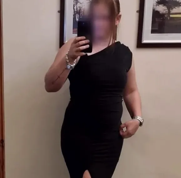 Nadine, 37