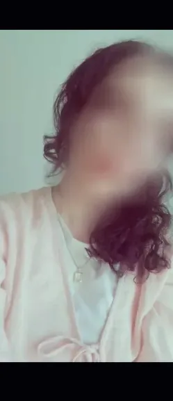 Nicole, 27
