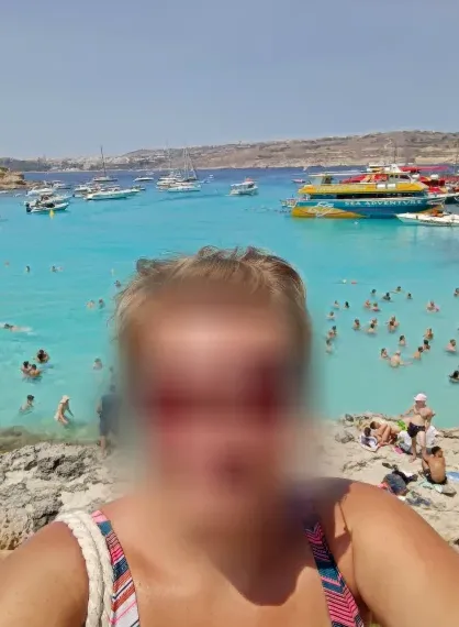 Pia, 40