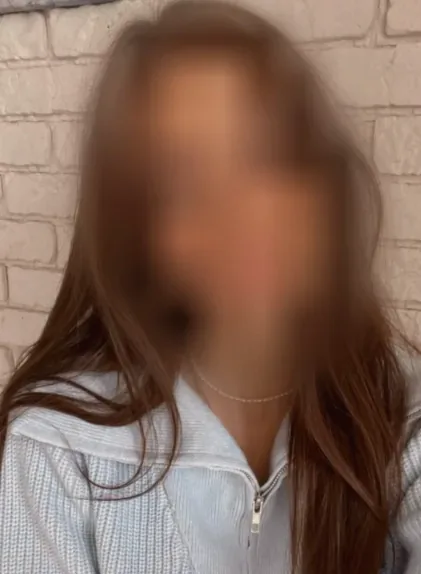 Selma, 29