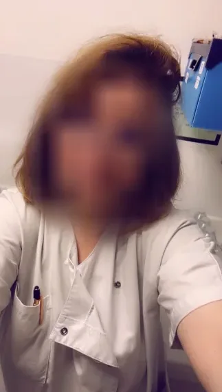 Zeynep, 29